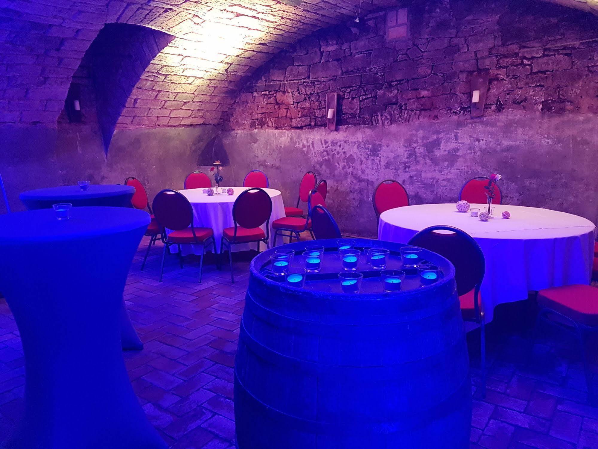 Hotel Alter Winzerhof Weisenheim Am Berg E.K. Zewnętrze zdjęcie