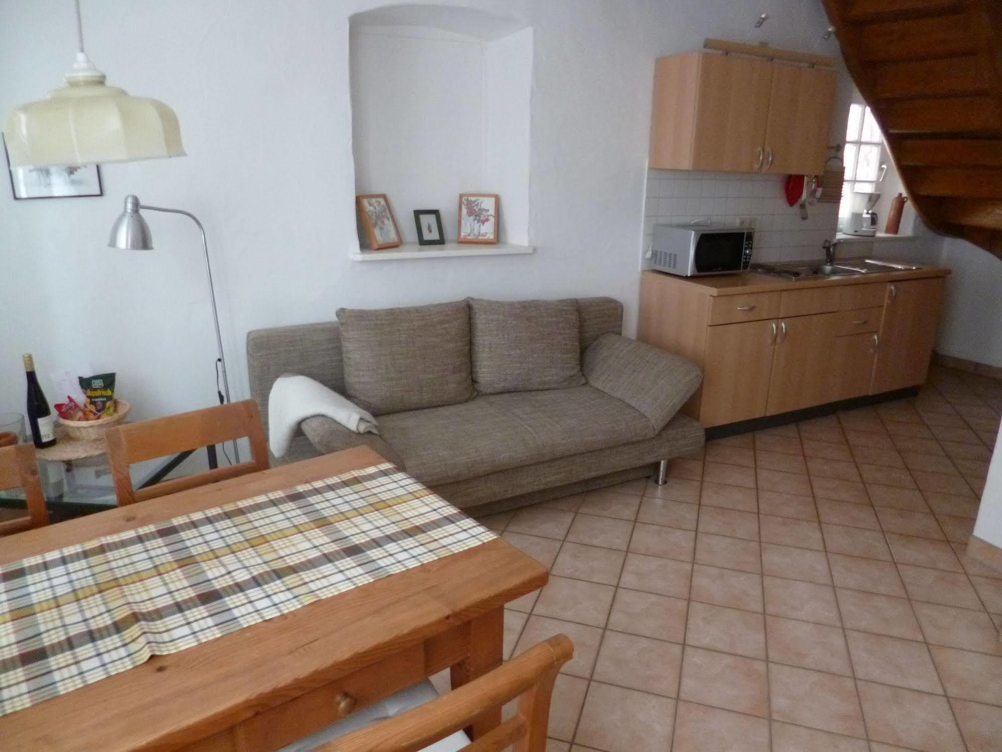 Hotel Alter Winzerhof Weisenheim Am Berg E.K. Zewnętrze zdjęcie